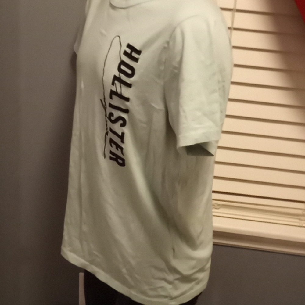 Hollister California Tee - Picture 3 of 5